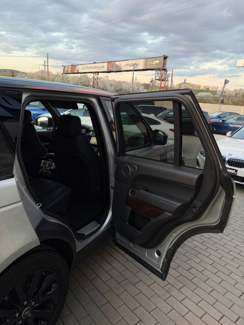 Land Rover Range Rover 3.0L TDV6 A/T