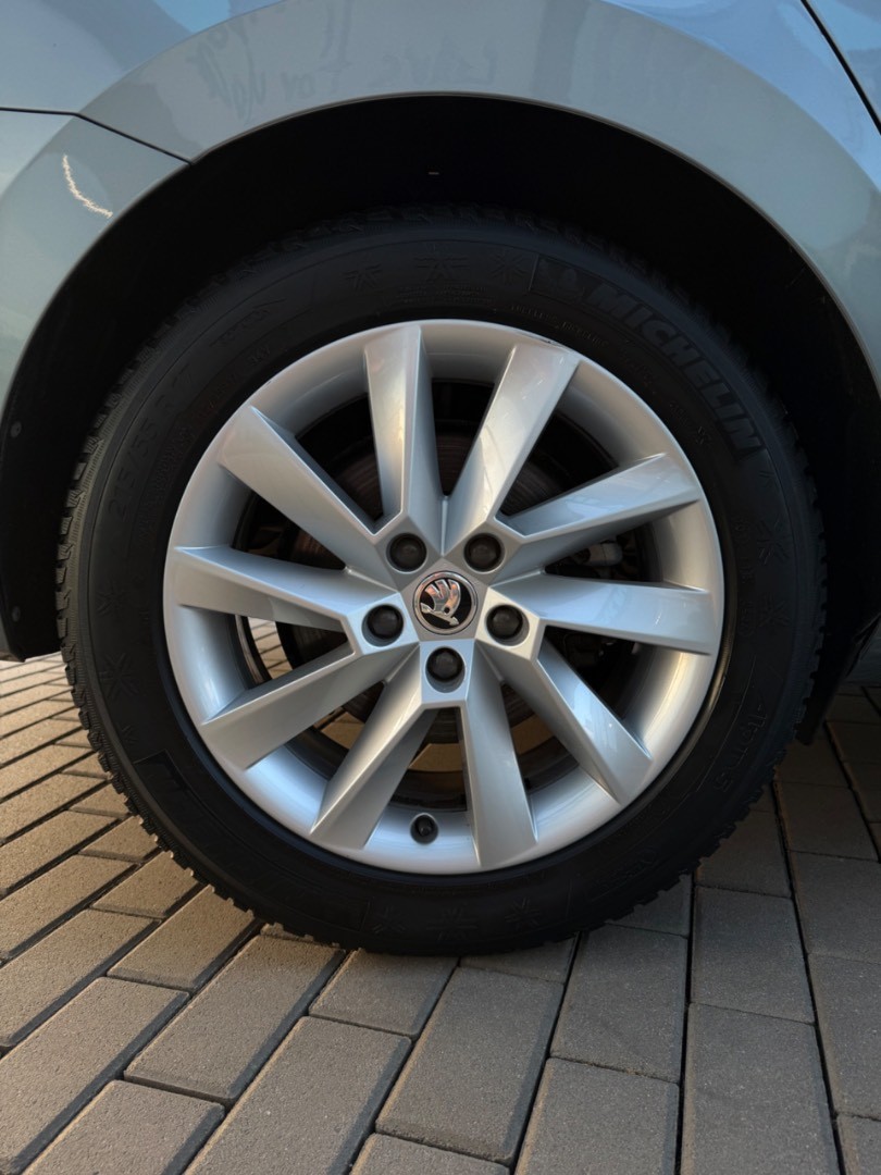 Škoda Superb Combi 1.4TSi DSG PHEV 160kW *VIRTUAL*ŤAŽNÉ*MODE*