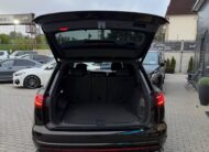 Volkswagen Touareg 3.0TDi V6 4Motion Tiptronic R-line KUPOVANÉ v SR