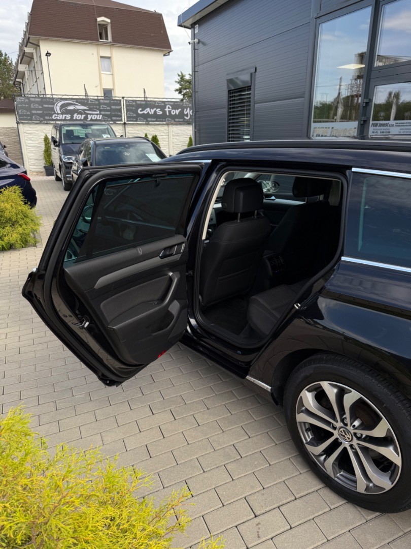 Volkswagen Passat Variant 2.0TDi DSG Head-up*Matrix*Ťažné