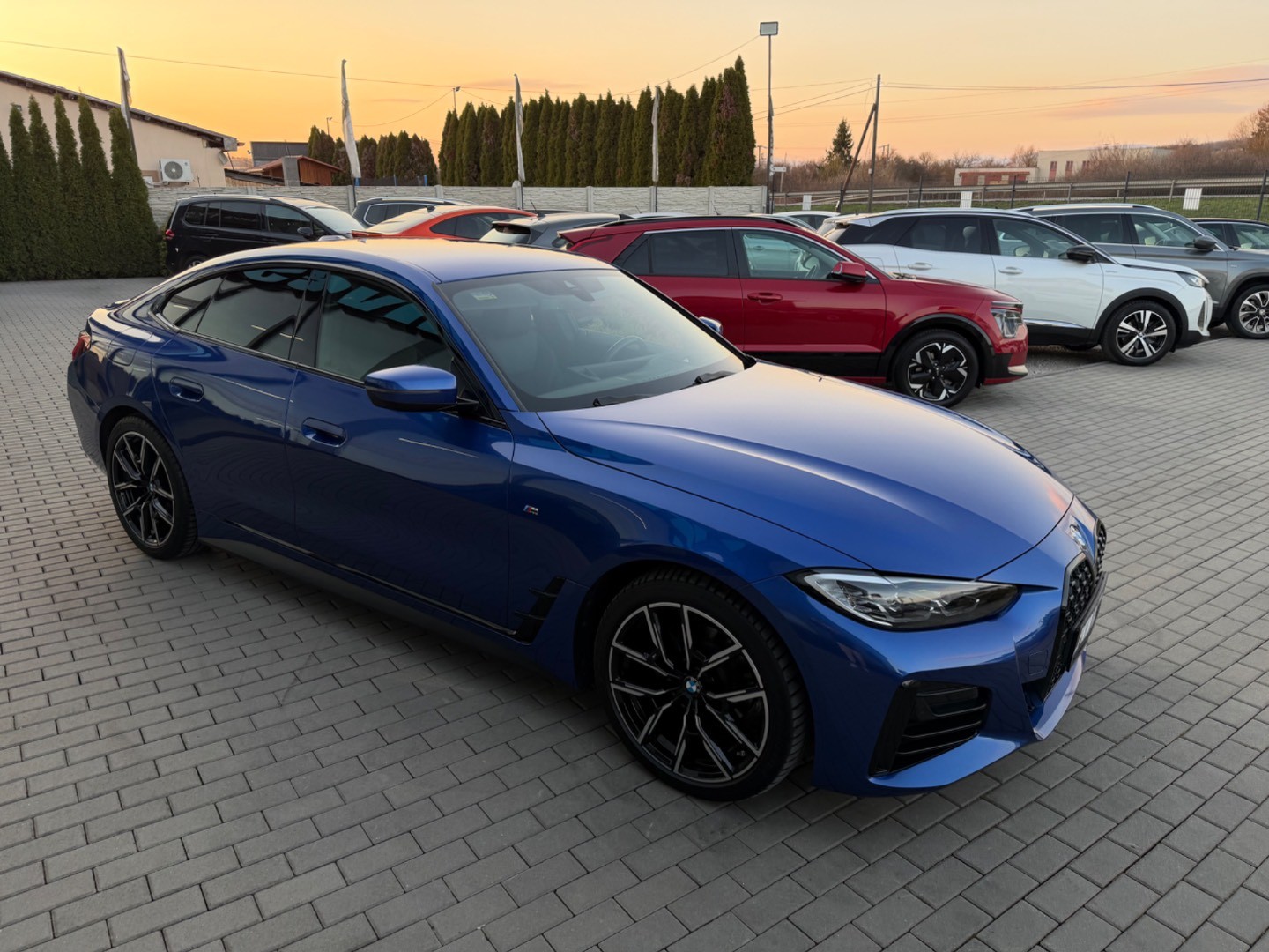 BMW Rad 4 Gran Coupé 420d mHEV x-Drive A/T M-Sport * ZÁRUKA *