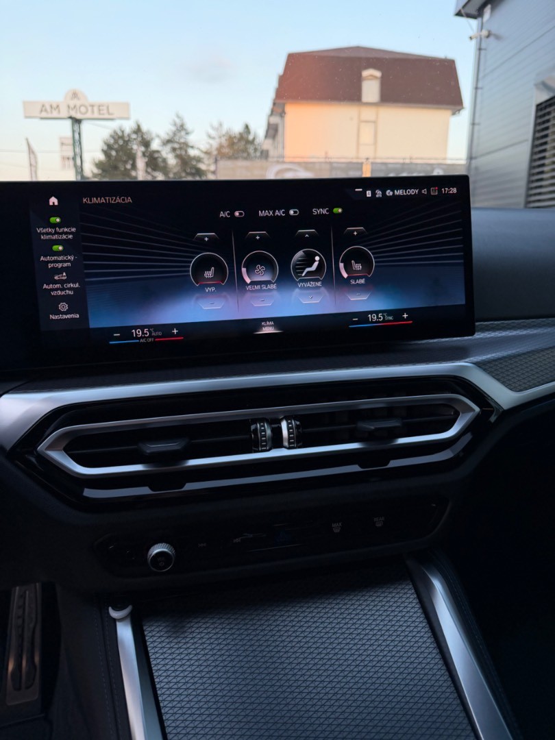 BMW Rad 4 Gran Coupé 420d mHEV x-Drive A/T M-Sport * ZÁRUKA *