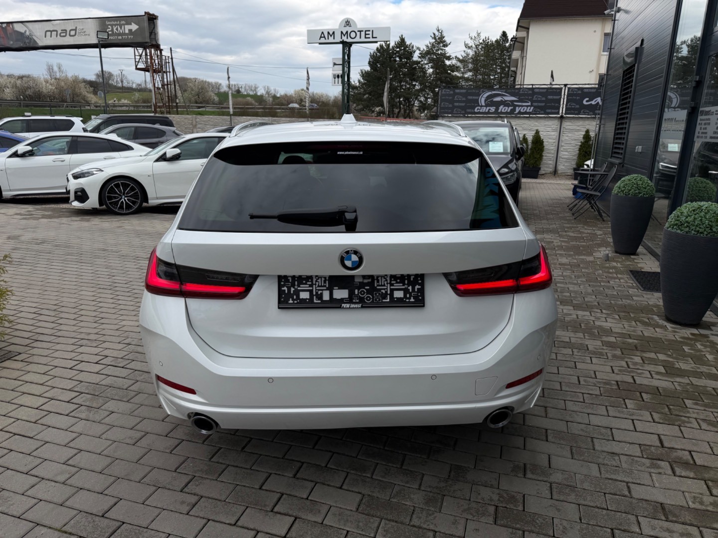 BMW Rad 3 Touring 320d  mHEV x-Drive A/T Luxury line SK ŠPZ