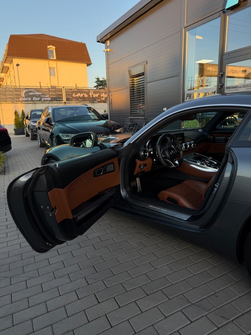 Mercedes-Benz AMG GT Mercedes- kupé S A/T