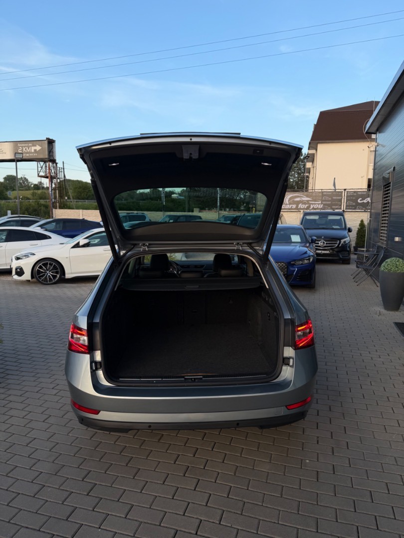 Škoda Superb Combi 1.4TSi DSG PHEV 160kW *VIRTUAL*ŤAŽNÉ*MODE*