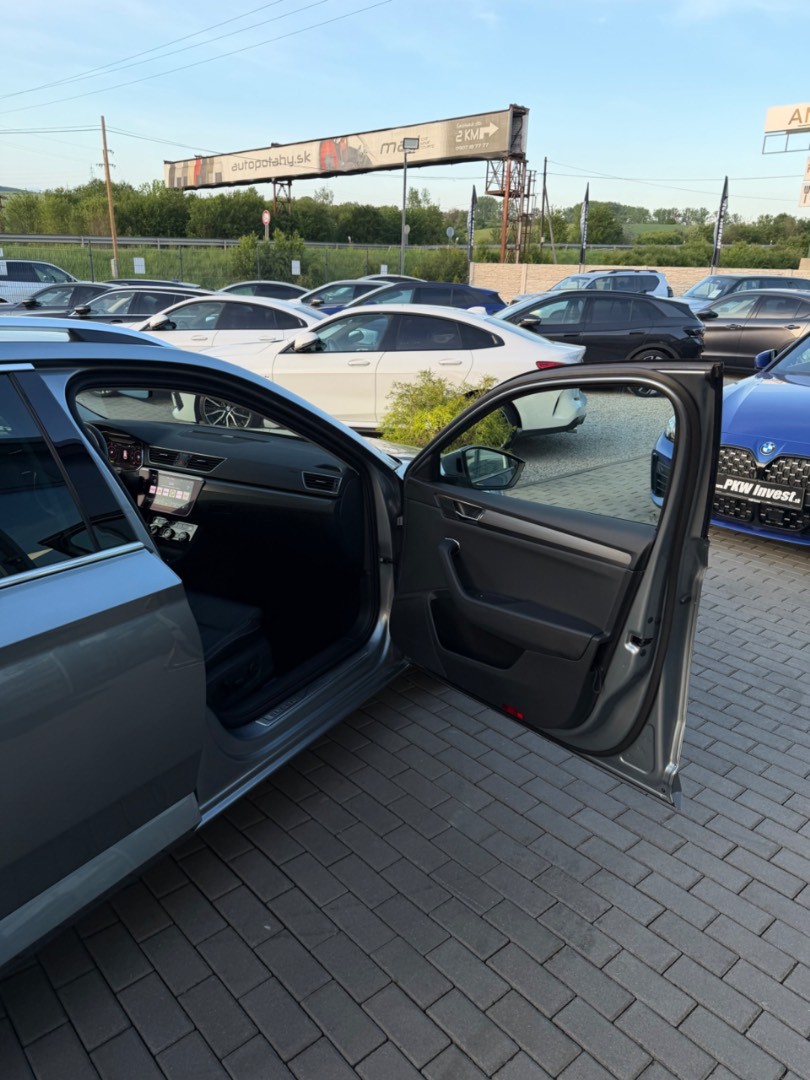 Škoda Superb Combi 1.4TSi DSG PHEV 160kW *VIRTUAL*ŤAŽNÉ*MODE*