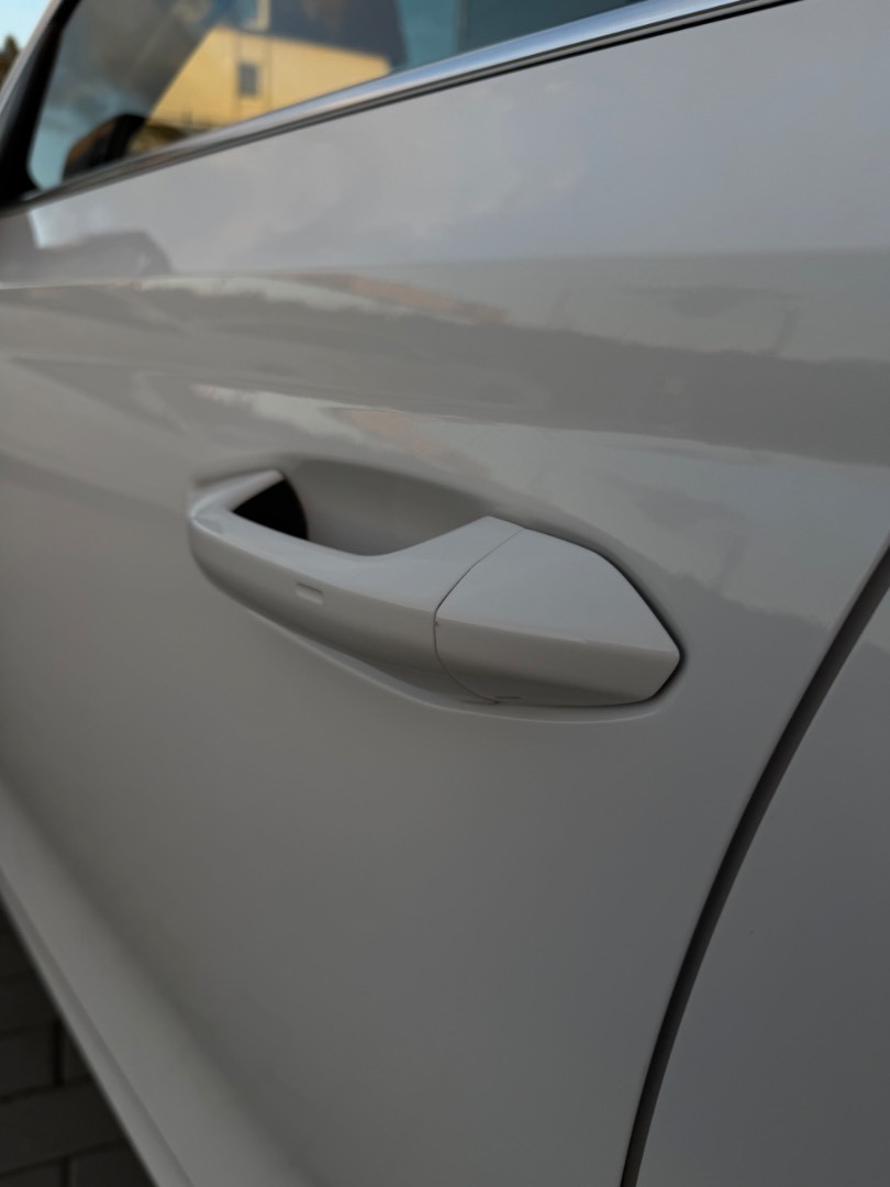Škoda Octavia Combi 2.0TDi DSG Style FULL