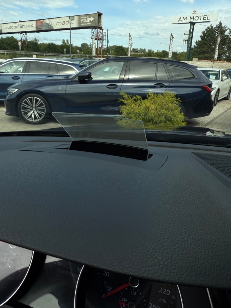 Volkswagen Passat Variant 2.0TDi DSG Head-up*Matrix*Ťažné