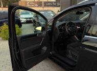 Volkswagen Touran 2.0TDi DSG Highline 7MIESTNY *ŤAŽNÉ*
