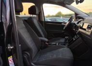 Volkswagen Touran 2.0TDi DSG Highline 7MIESTNY *ŤAŽNÉ*