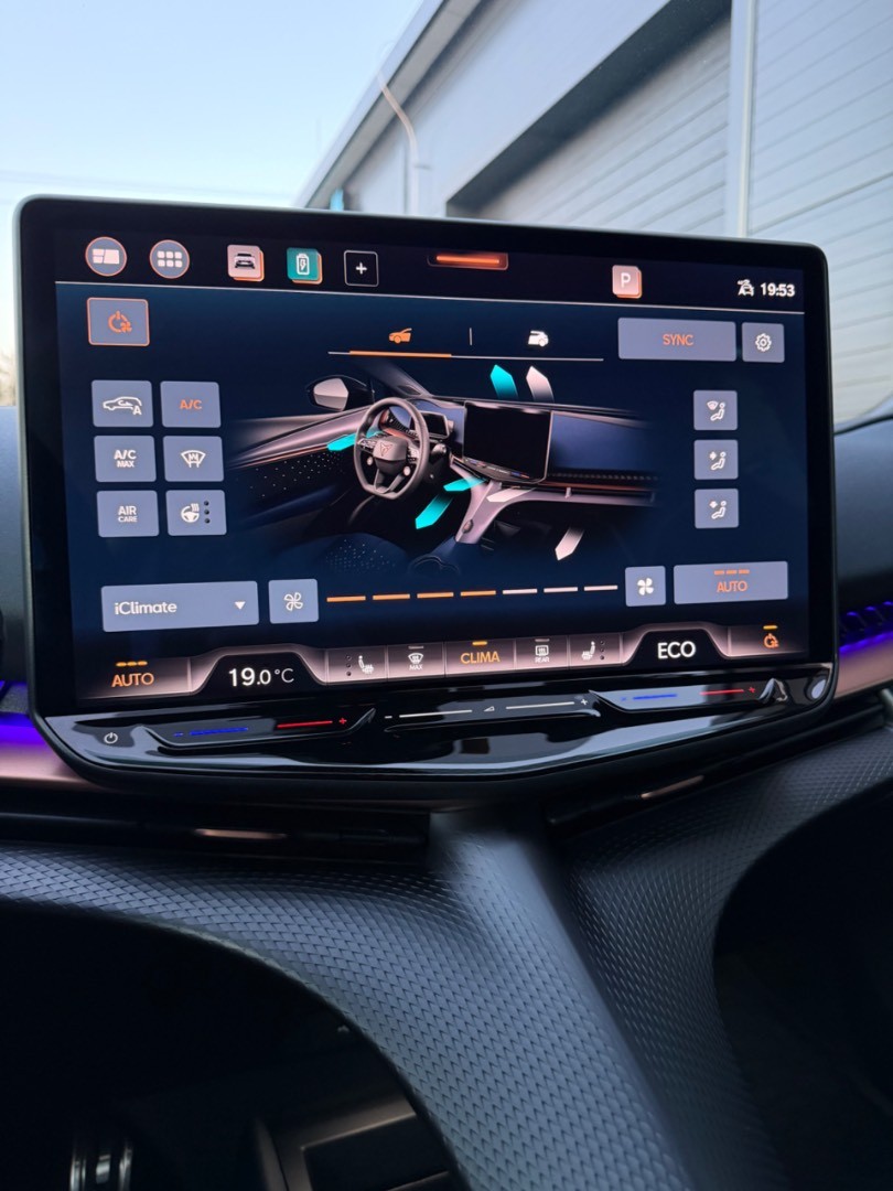 Cupra Tavascan VZ 4Drive 82kWh *ZÁRUKA*TEPELKO*