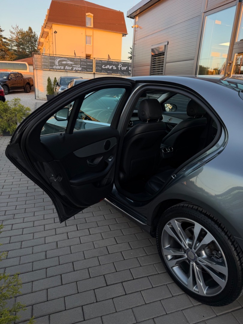 Mercedes-Benz C trieda Sedan 250CDi A/T AMG line