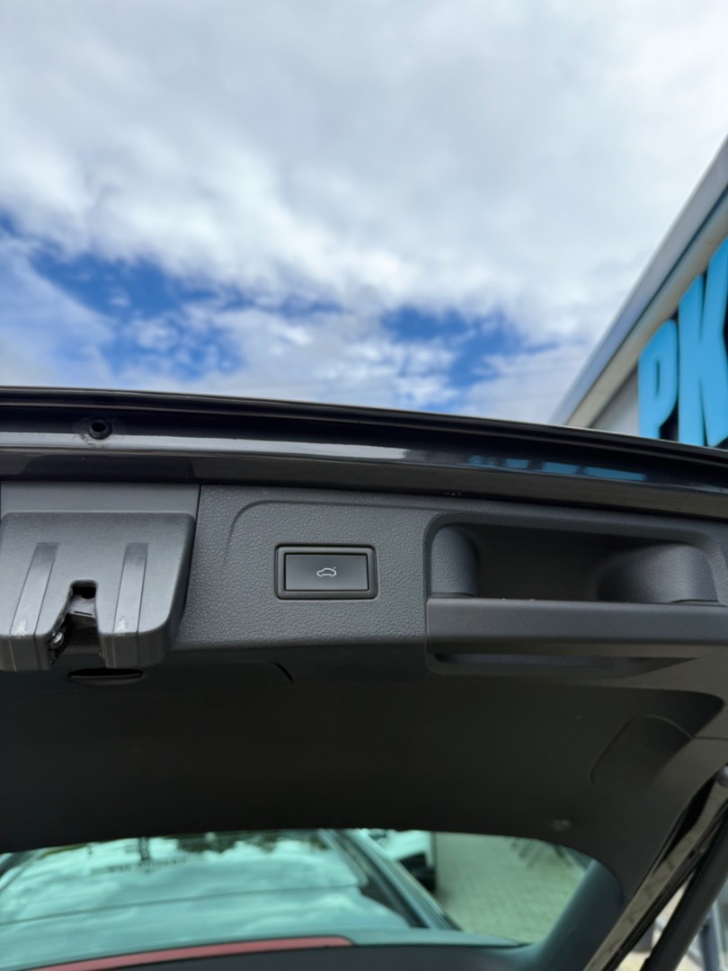 Volkswagen Passat Variant 2.0TDi DSG *Virtual*Harman/kardon*Ťažné*