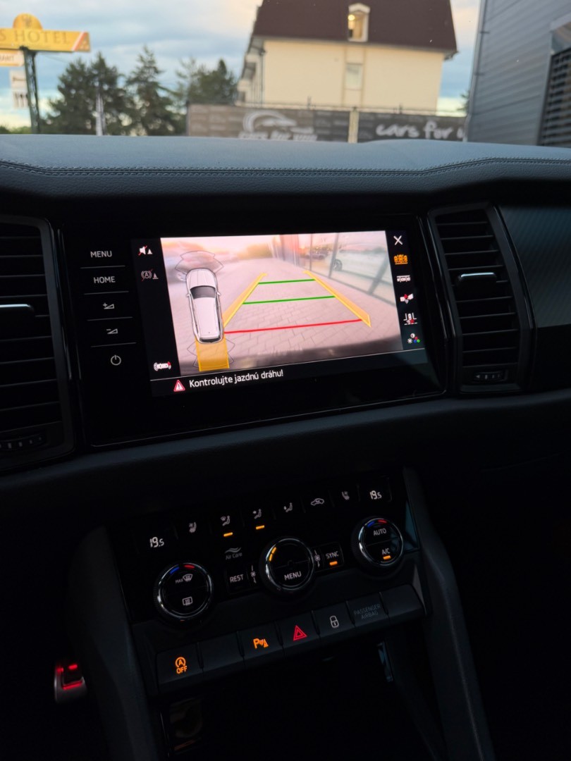 Škoda Kodiaq 2.0TDi 200PS DSG 4×4 Sportline ŤAŽNÉ-VIRTUAL