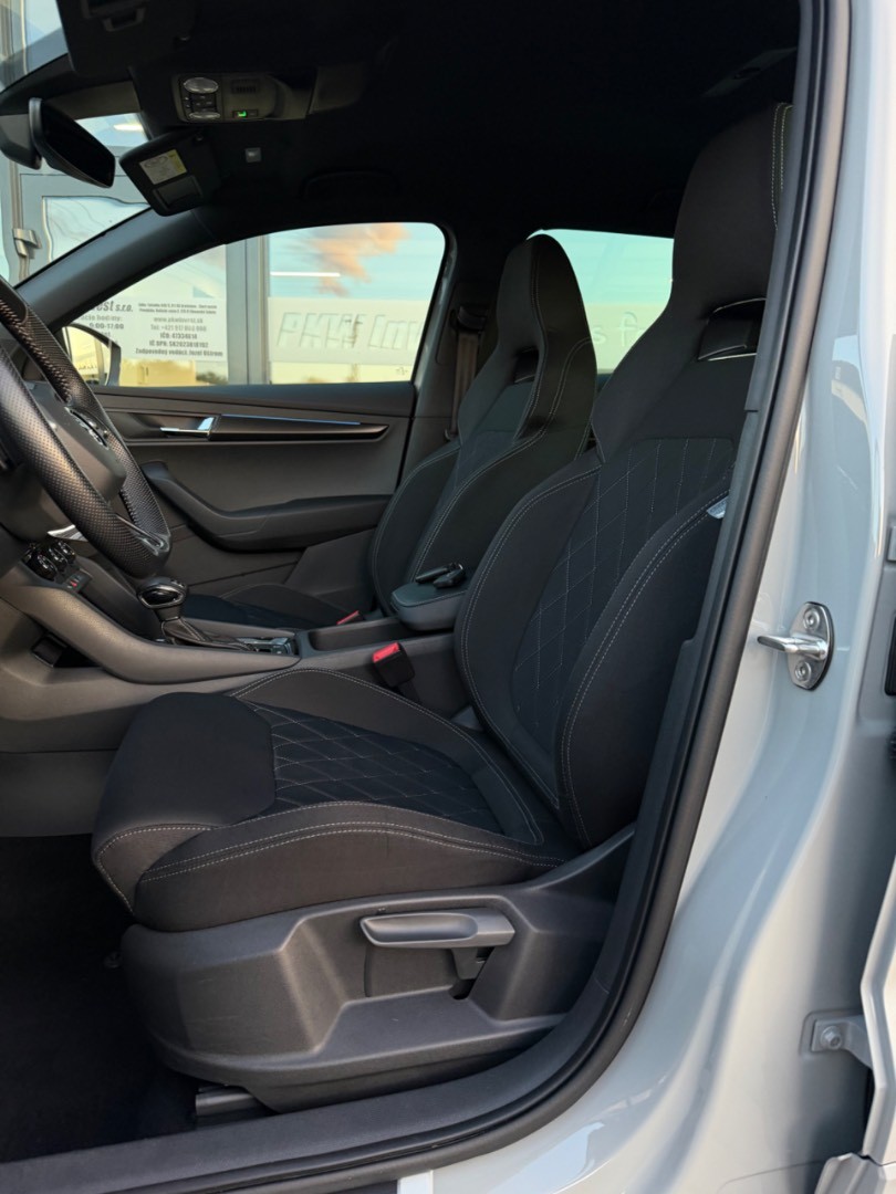 Škoda Karoq 2.0TDi DSG 4×4 Sportline ŤAŽNÉ-KAMERA-VIRTUAL