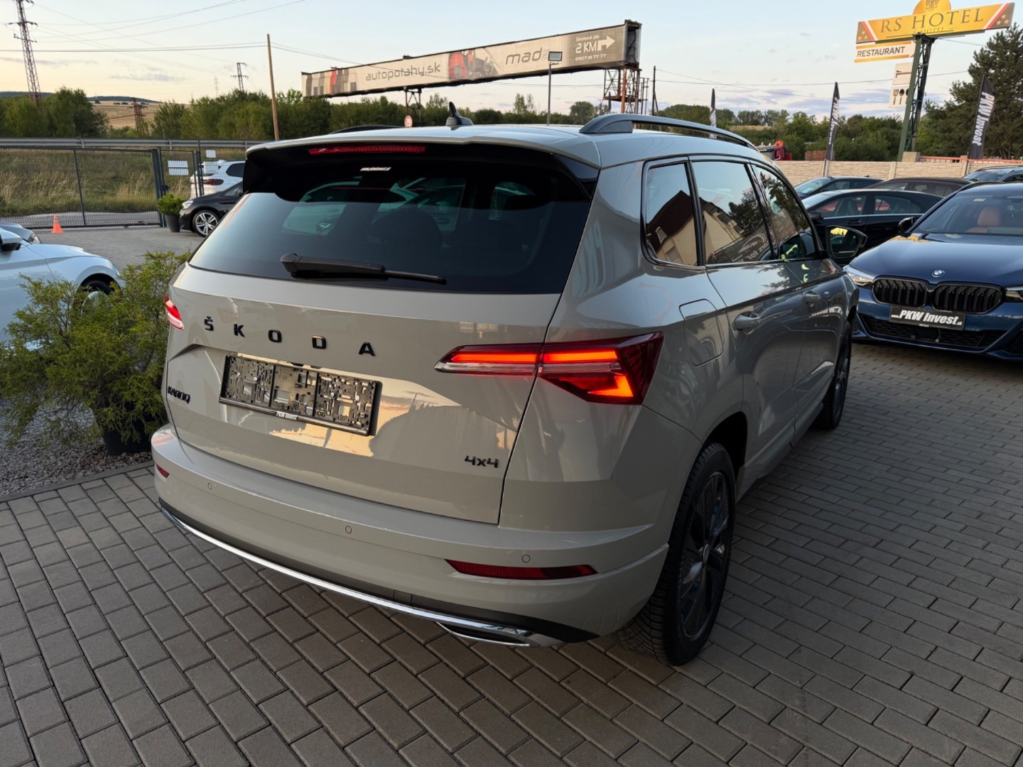 Škoda Karoq 2.0TDi DSG 4×4 Sportline ŤAŽNÉ-KAMERA-VIRTUAL