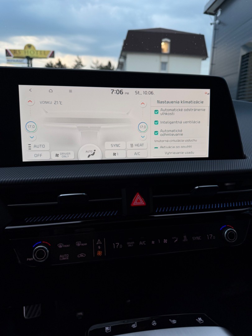 Kia EV6 GT-line 77,4kWh/238kW AWD DUAL MOTOR *PLNÁ ZÁRUKA*