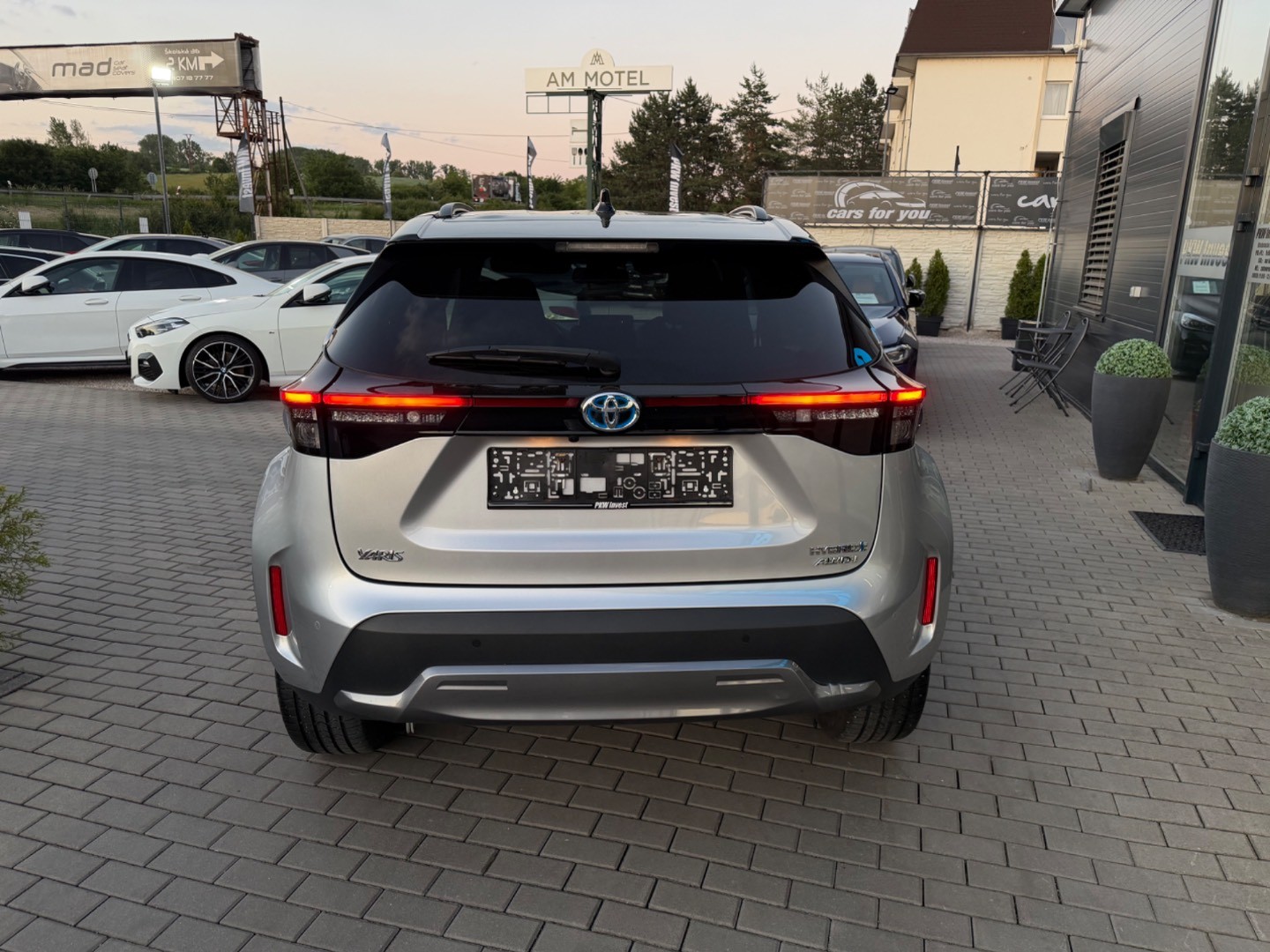 Toyota Yaris Cross 1.5 Hybrid Adventure 4×4 KUPOVANÉ v SR