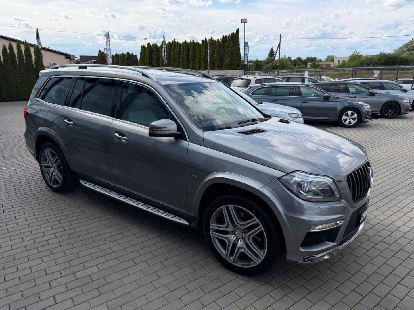 Mercedes-Benz GL 350CDI BlueTec 4Matic A/T AMG line 7M