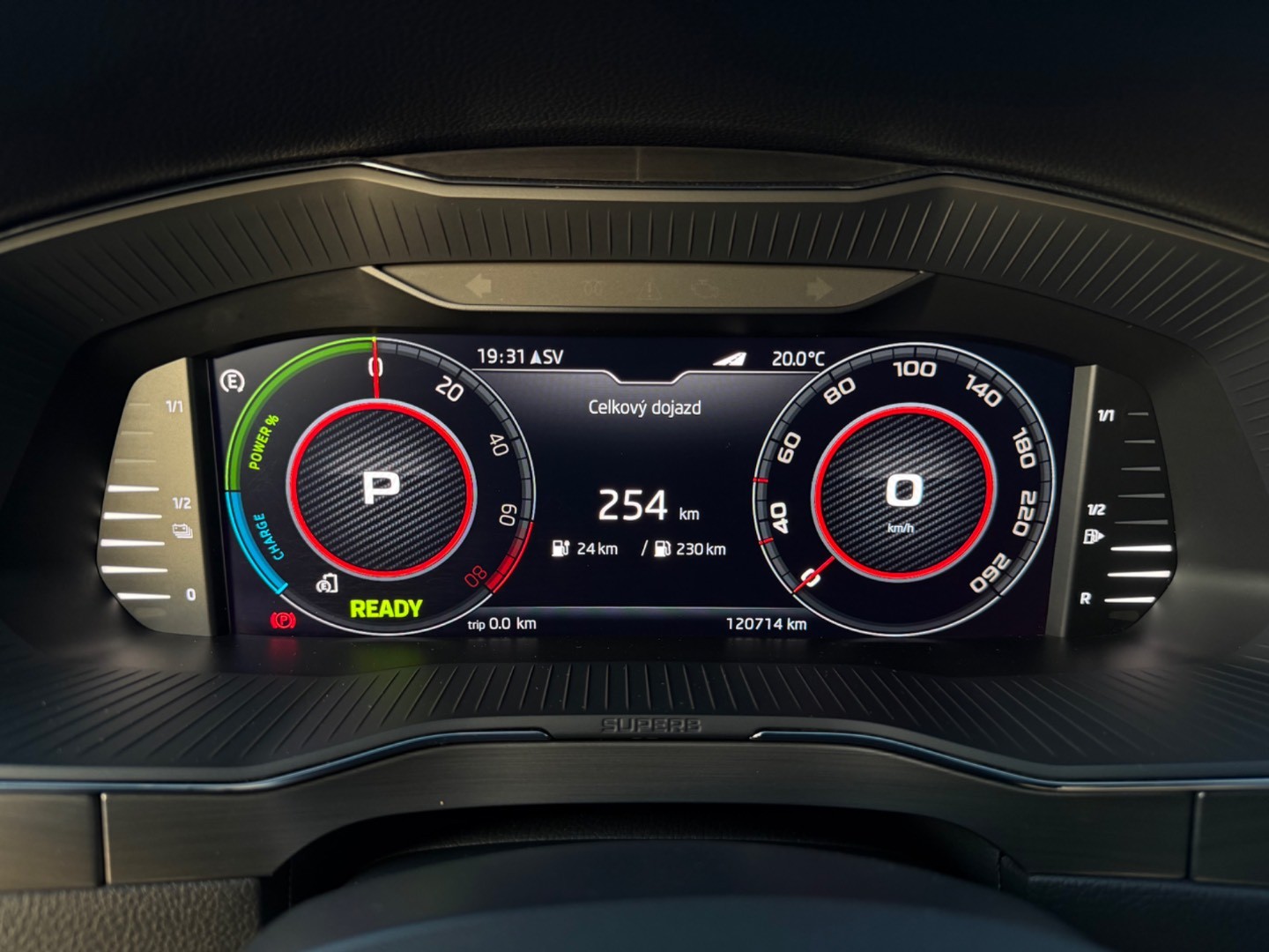 Škoda Superb Combi 1.4TSi DSG PHEV 160kW *VIRTUAL*ŤAŽNÉ*MODE*