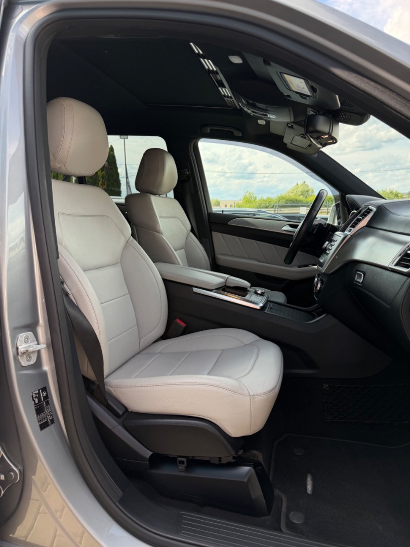 Mercedes-Benz GL 350CDI BlueTec 4Matic A/T AMG line 7M