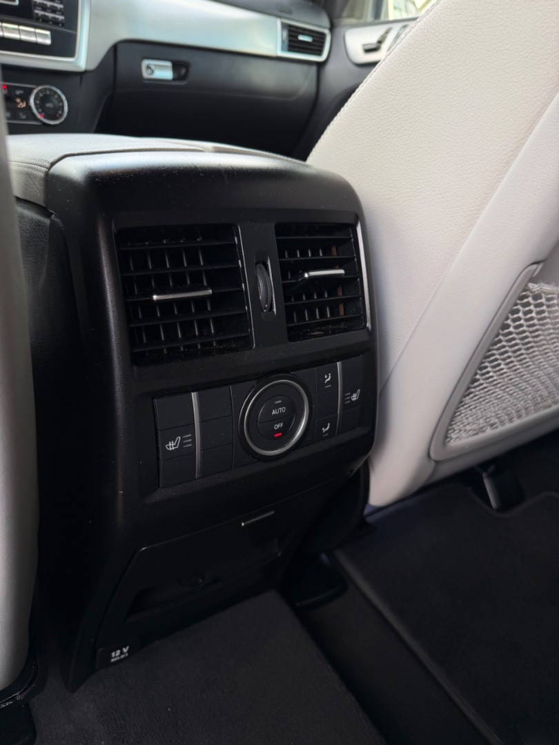 Mercedes-Benz GL 350CDI BlueTec 4Matic A/T AMG line 7M