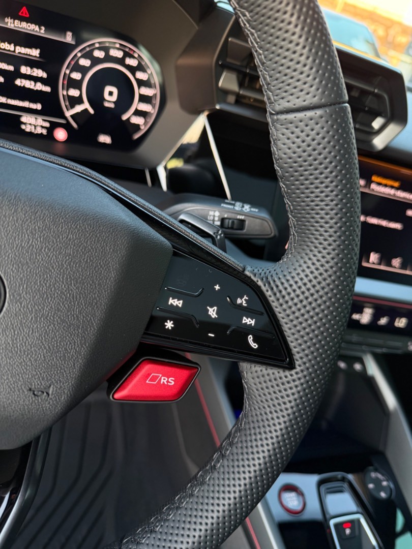 Audi RS3 Sportback 2.5TFSi Quattro SR kupované