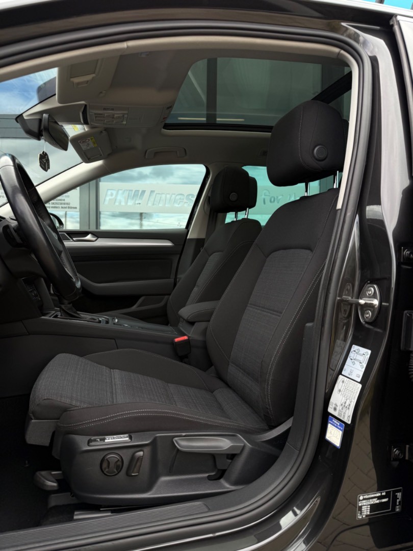 Volkswagen Passat Variant 2.0TDi DSG *Virtual*Harman/kardon*Ťažné*