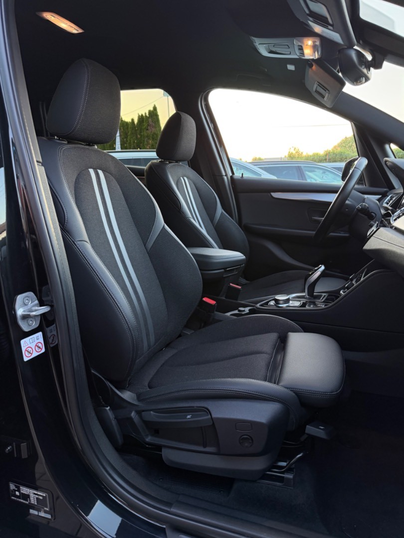 BMW Rad 2 Gran Tourer 218i   A/T M-Sport 7M Black line