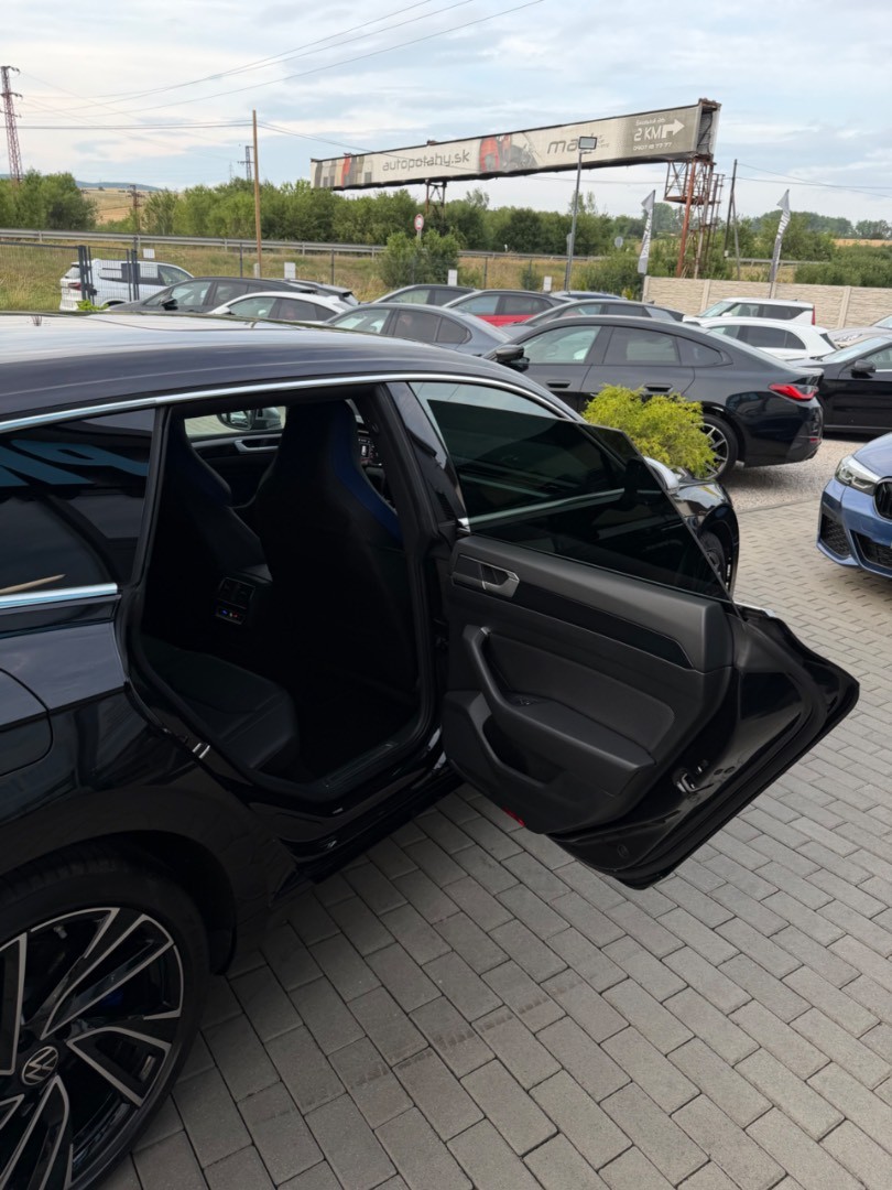 Volkswagen Arteon Shooting Brake 2.0TSi DSG R 4Motion R-line