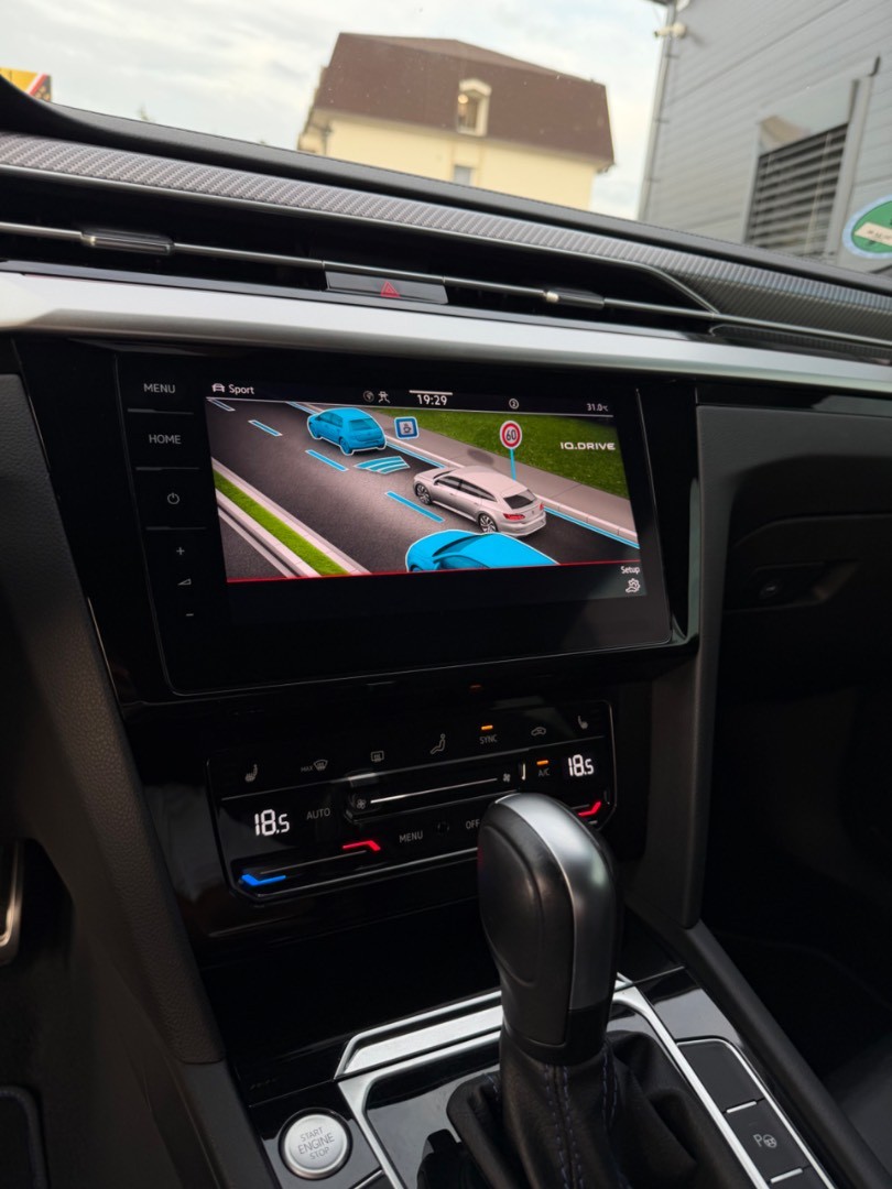 Volkswagen Arteon Shooting Brake 2.0TSi DSG R 4Motion R-line