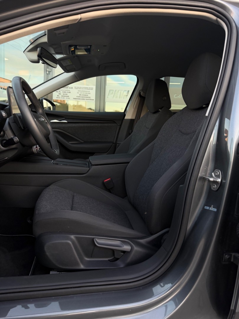Škoda Superb Combi 2.0TDi DSG Selection SK ŠPZ