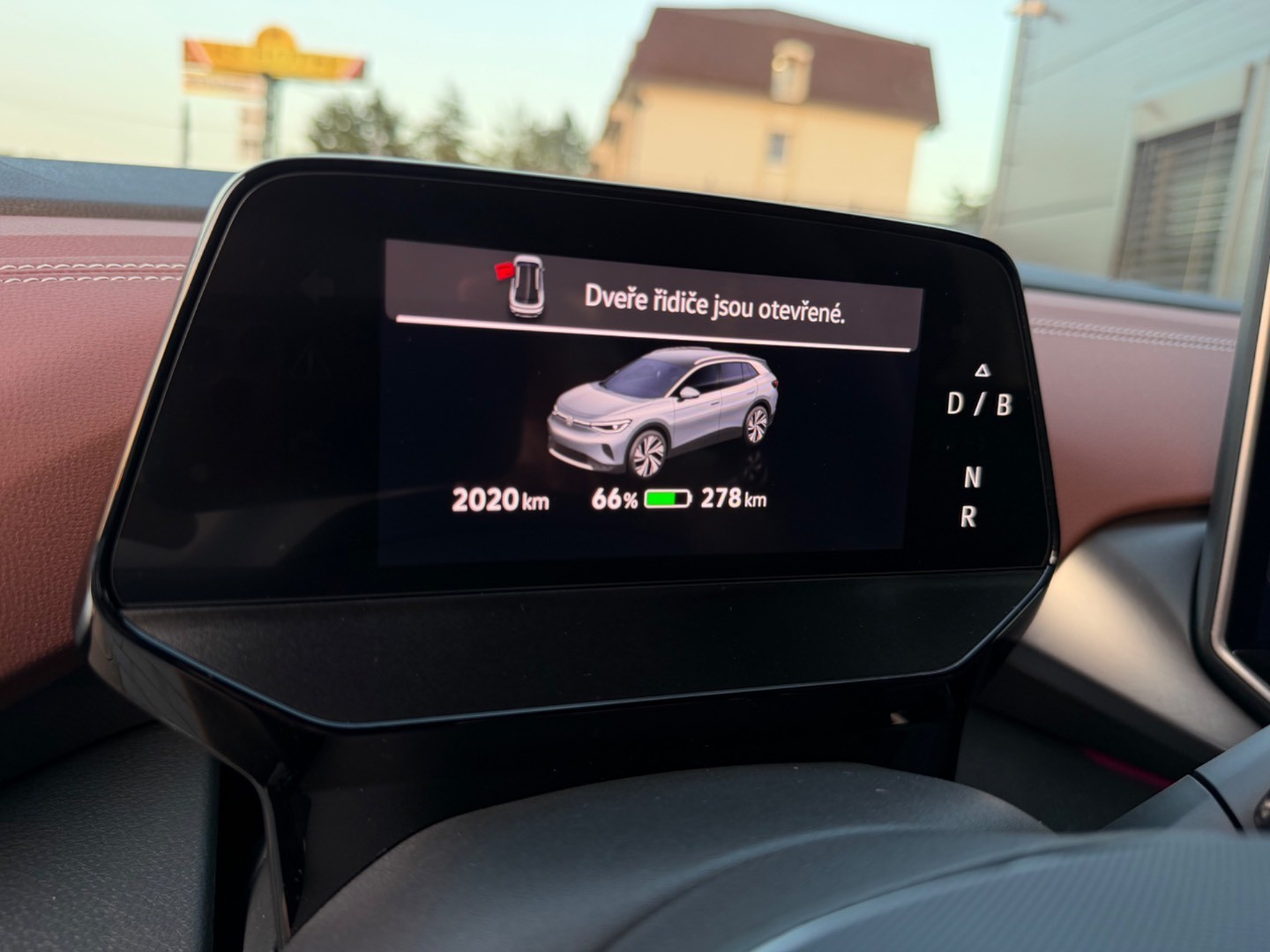 Volkswagen ID.4 PRO Individual 210kW TEPELKO-ZÁRUKA-SOH 100%