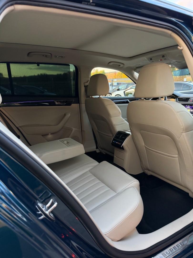 Škoda Superb Combi 2.0TDi DSG 4×4 L&K SK ŠPZ FULL