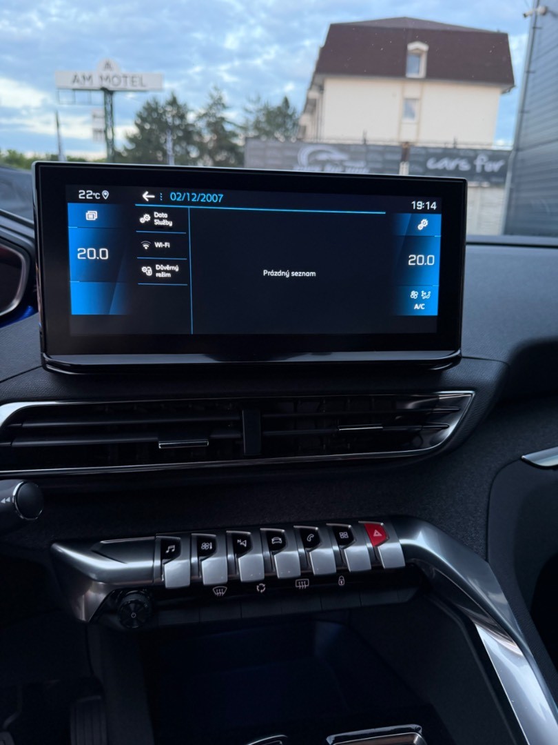 Peugeot 3008 1.5 Blue HDi 130k Allure A/T