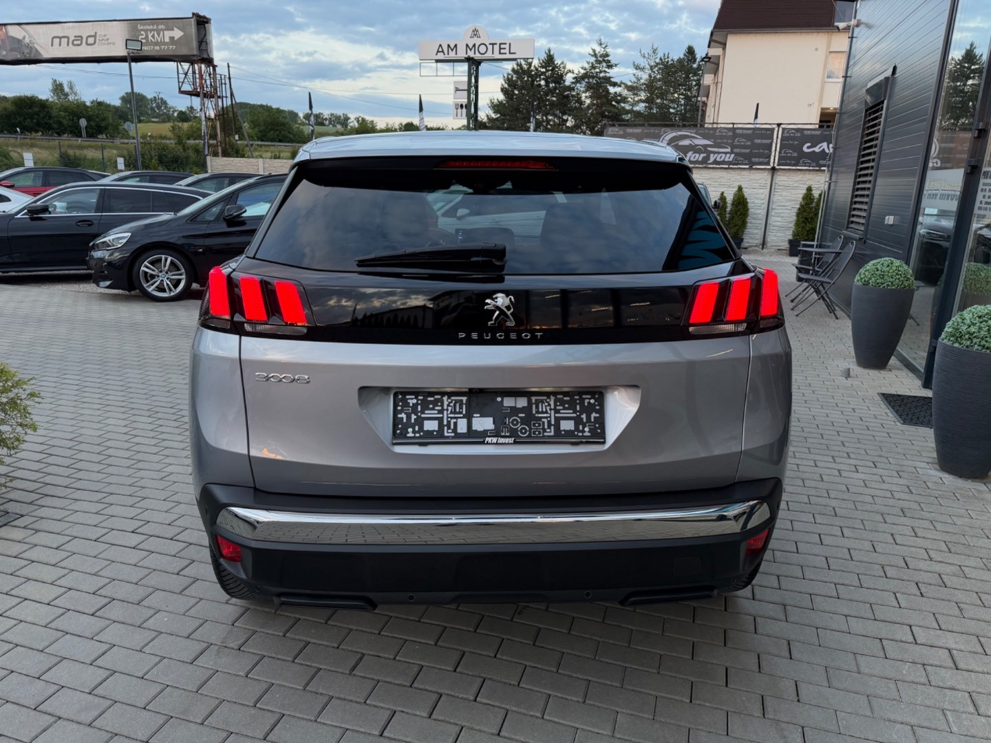 Peugeot 3008 1.5 Blue HDi 130k Allure A/T