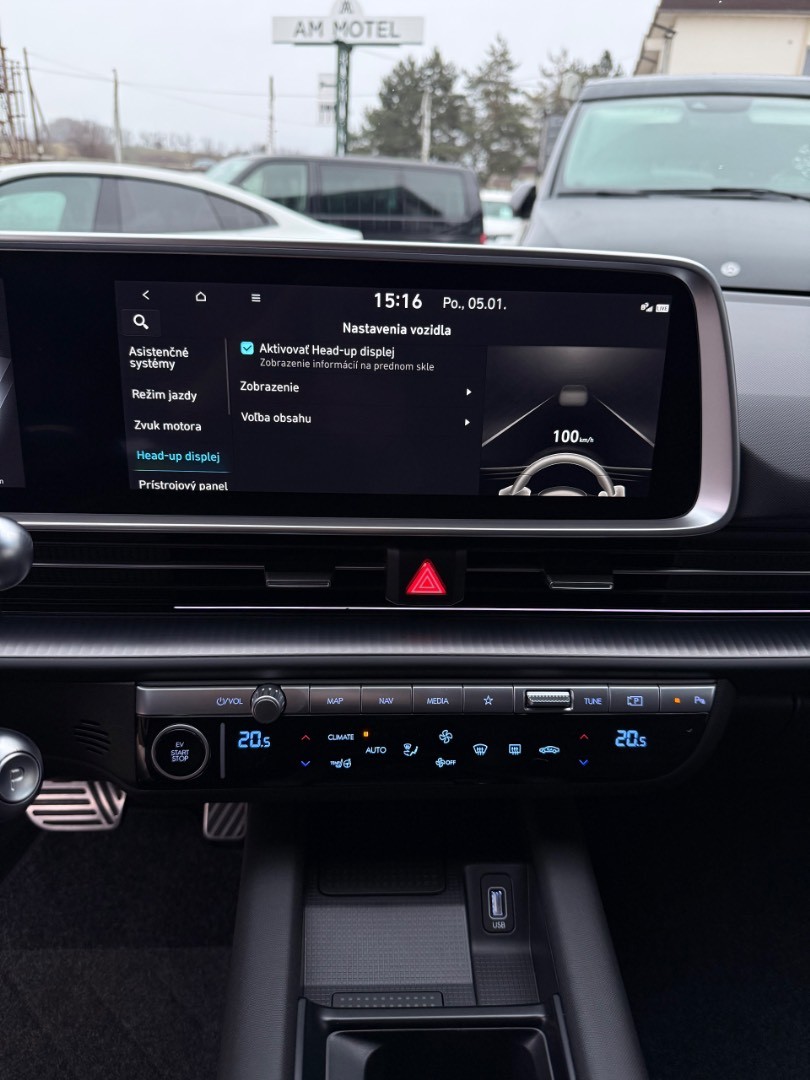 Hyundai Ioniq 6 239kWh 4×4 PREMIUM FULL A/T SK ŠPZ