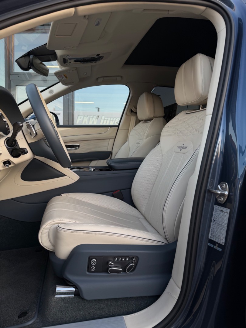 Bentley Bentayga 4.0 V8 First Edition SK ŠPZ VZDUCH-TV-360CAM
