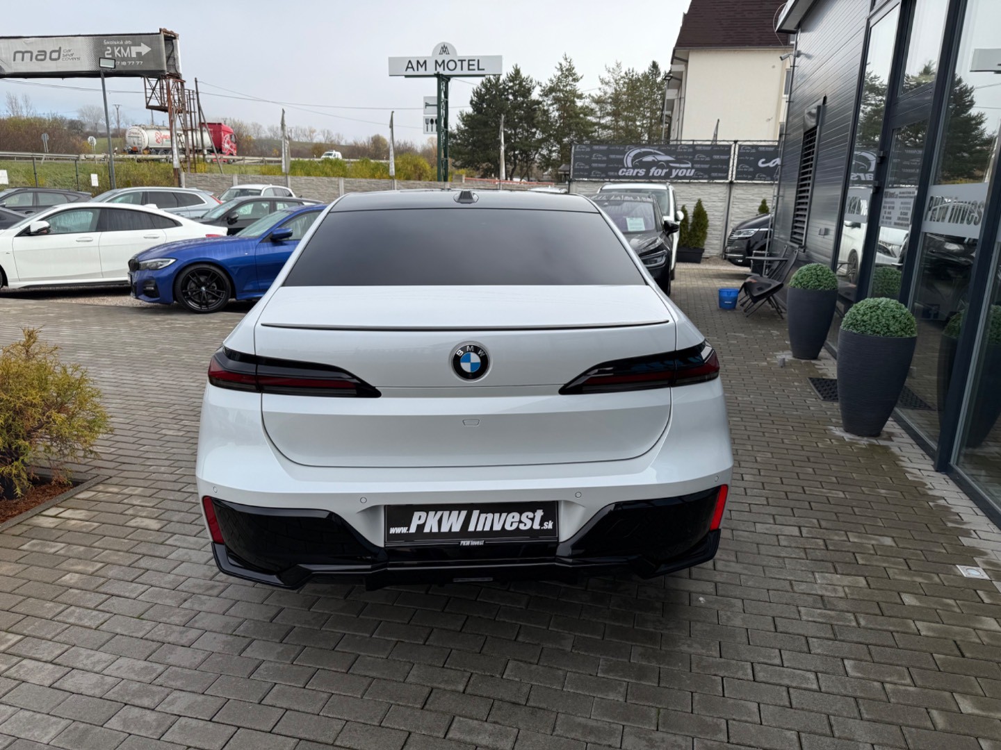 BMW Rad 7 740d mHEV x-Drive A/T Individual Edition SK ŠPZ