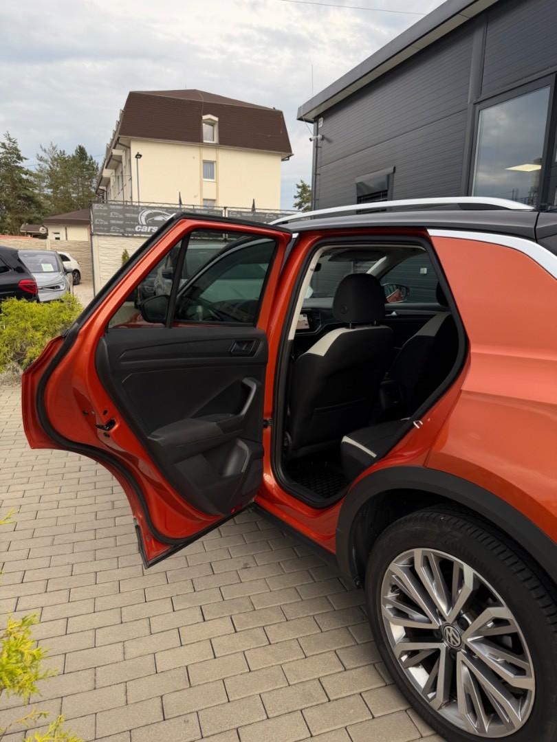 Volkswagen T-Roc 2.0TSi 190PS DSG 4Motion KUPOVANÉ v SR