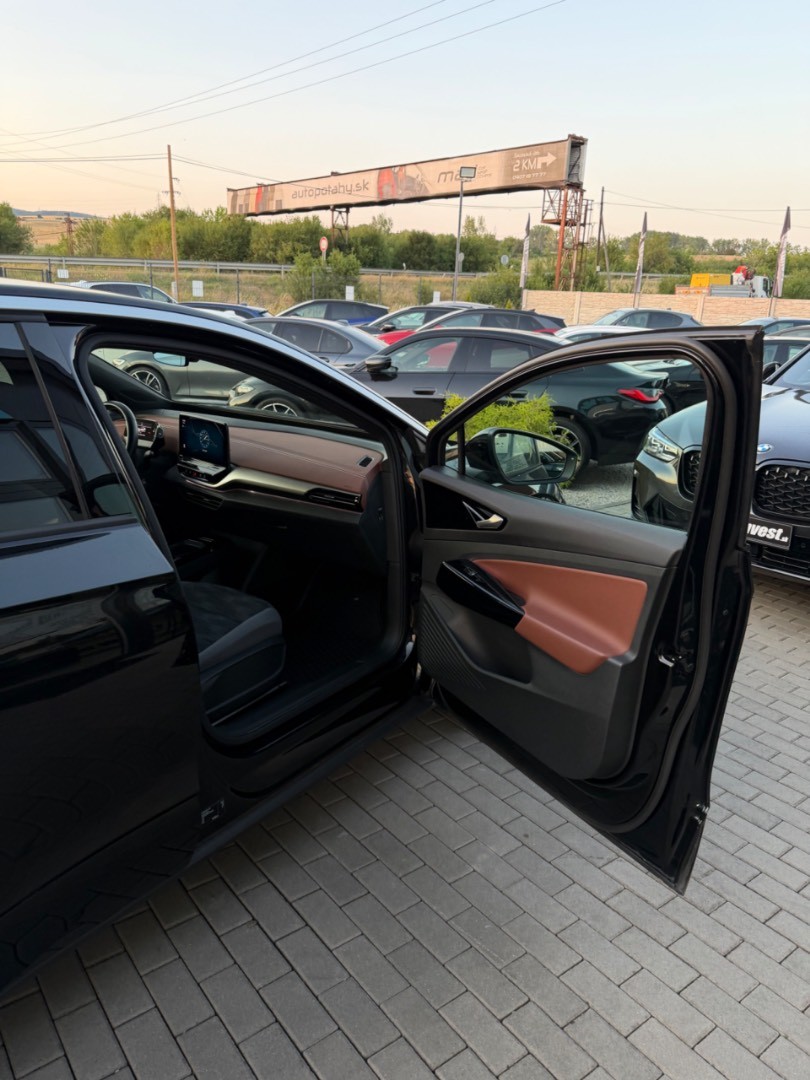 Volkswagen ID.5 PRO Performance 150kW/82kWh TEPELKO SOH 94,2%