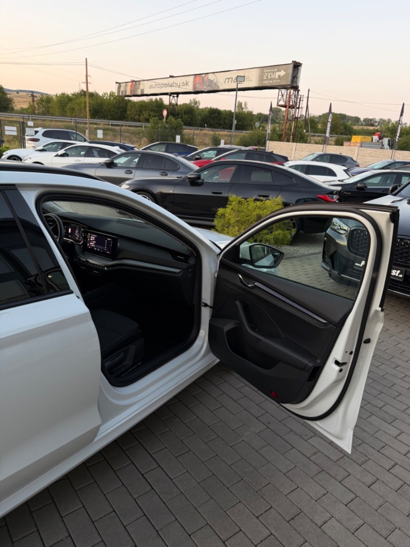 Škoda Octavia Combi 2.0 TDI SCR Style DSG