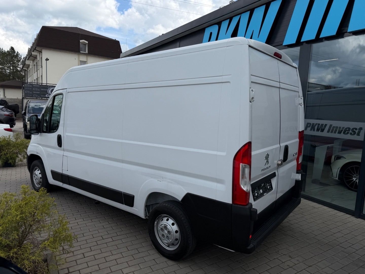 Peugeot Boxer 2.2BlueHDi 333 L2H2