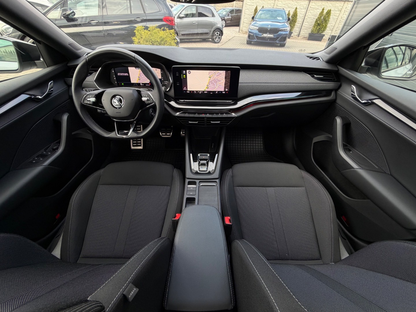 Škoda Octavia Combi 2.0TDi DSG Sportline Edition TOP
