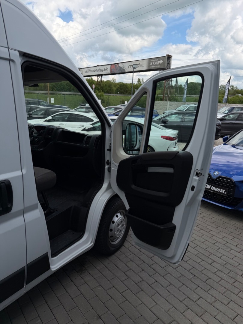 Peugeot Boxer 2.2BlueHDi 333 L2H2