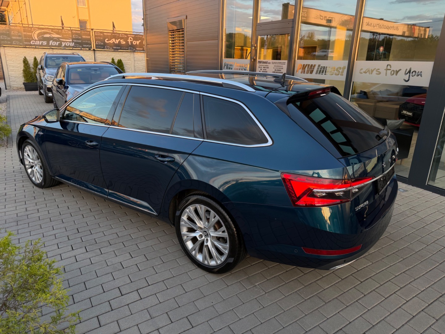 Škoda Superb Combi 2.0TDi DSG 4×4 L&K SK ŠPZ FULL