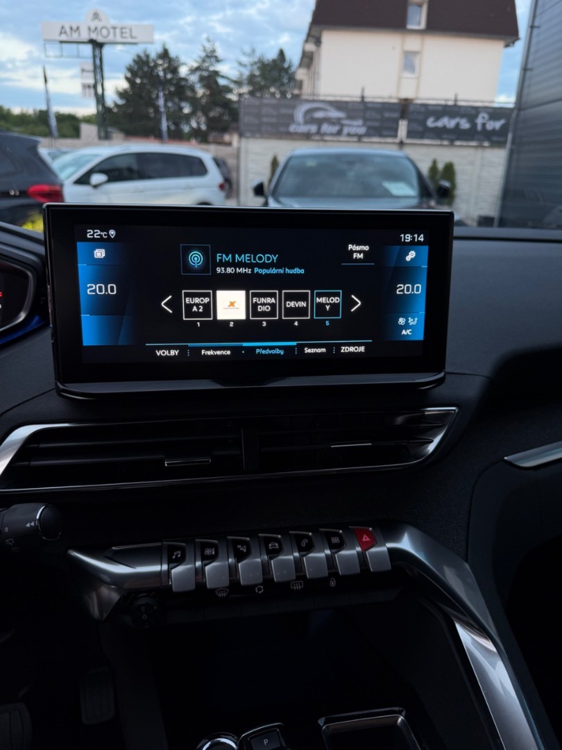 Peugeot 3008 1.5 Blue HDi 130k Allure A/T