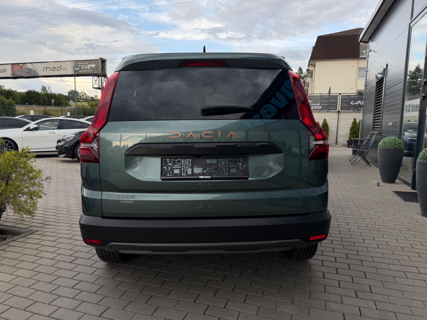 Dacia Jogger EXTREME 1.6Hybrid 140PS A/T 5M