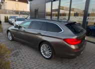 BMW Rad 5 Touring 530d  x-Drive A/T Luxury line *ŤAŽNÉ*