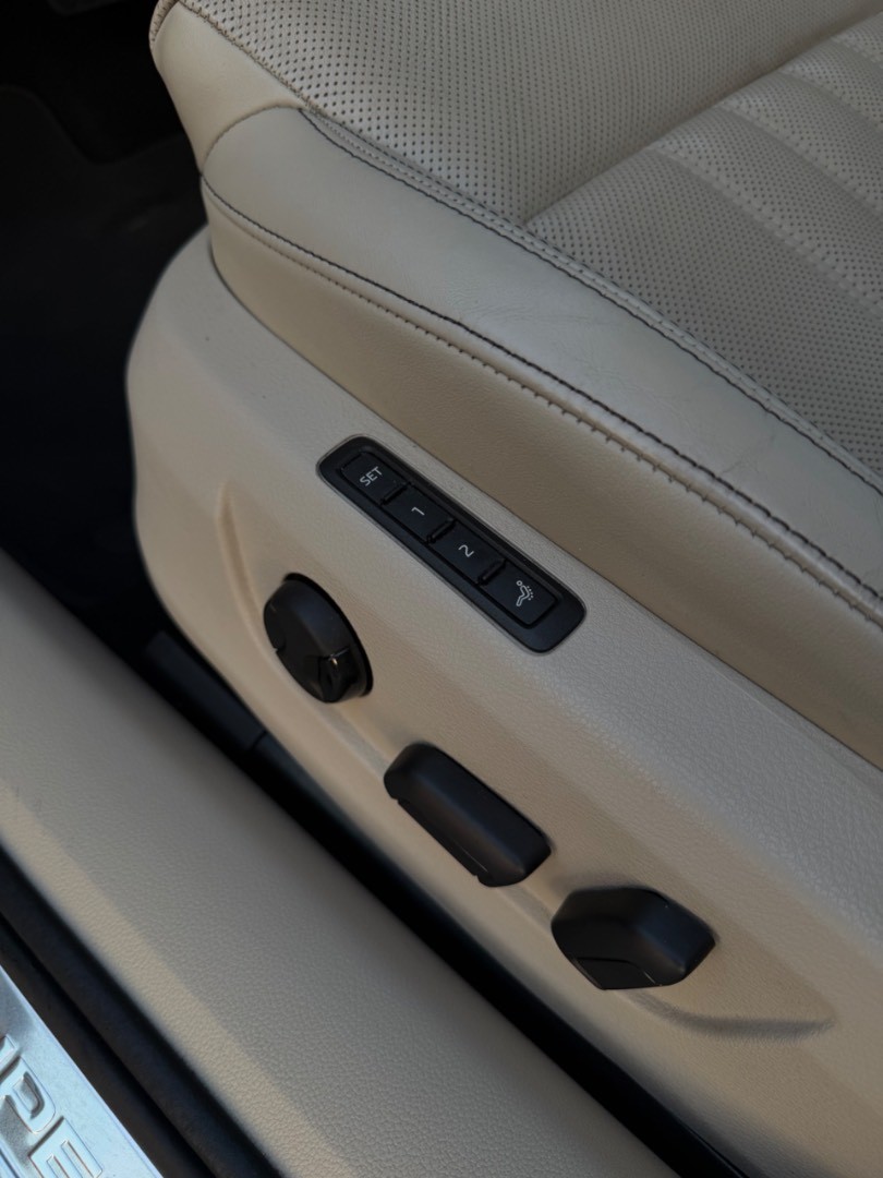 Škoda Superb Combi 2.0TDi DSG 4×4 L&K SK ŠPZ FULL